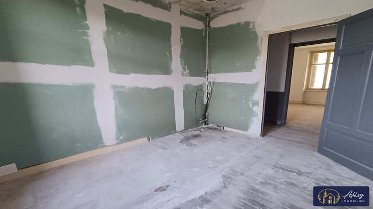 Ma-Cabane - Vente Immeuble Bort-les-Orgues, 288 m²