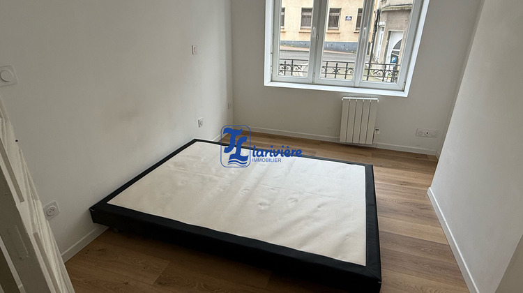 Ma-Cabane - Vente Immeuble BOULOGNE-SUR-MER, 200 m²