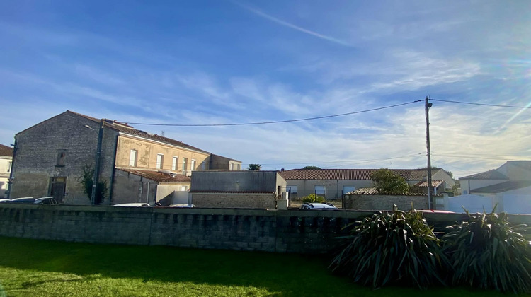 Ma-Cabane - Vente Immeuble Bourcefranc-le-Chapus, 1100 m²