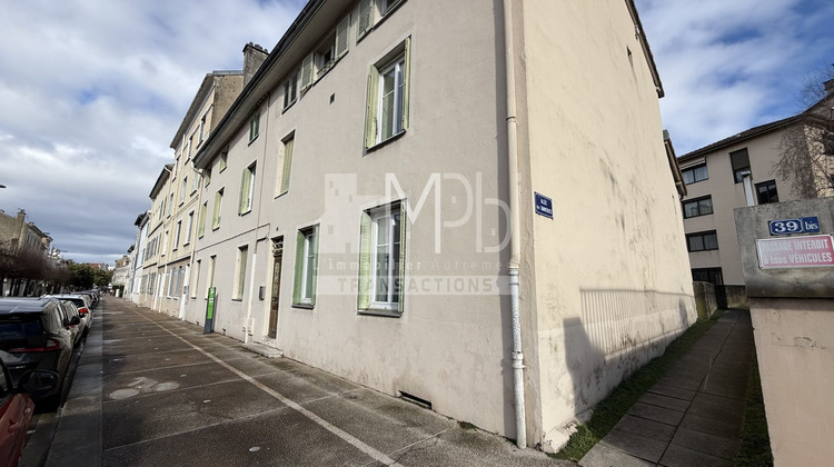 Ma-Cabane - Vente Immeuble Bourg-en-Bresse, 407 m²