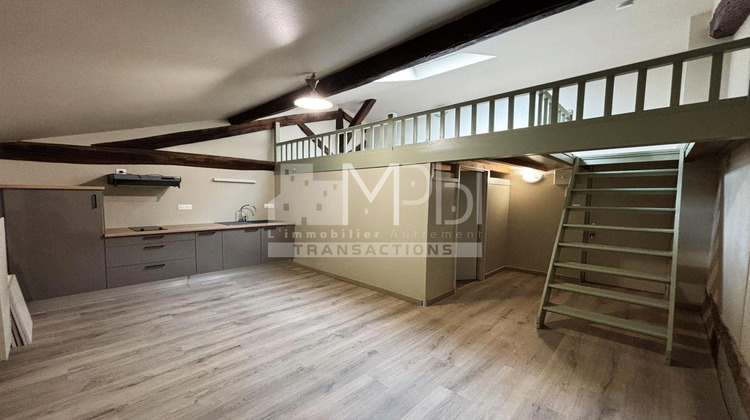 Ma-Cabane - Vente Immeuble Bourg-en-Bresse, 407 m²