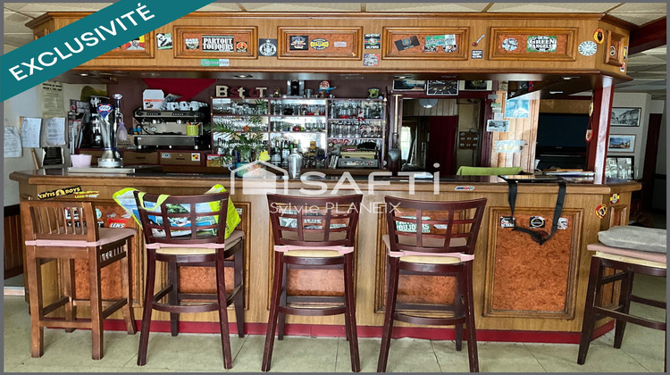 Ma-Cabane - Vente Immeuble Bourg-Lastic, 165 m²