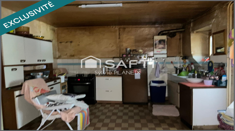 Ma-Cabane - Vente Immeuble Bourg-Lastic, 165 m²