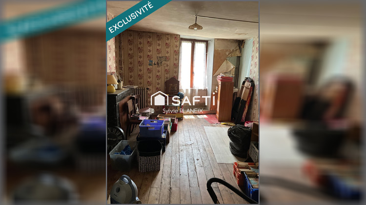 Ma-Cabane - Vente Immeuble Bourg-Lastic, 240 m²