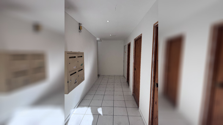 Ma-Cabane - Vente Immeuble BOURG-LES-VALENCE, 110 m²