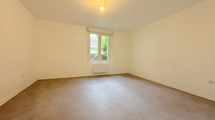 Ma-Cabane - Vente Immeuble Bourges, 66 m²