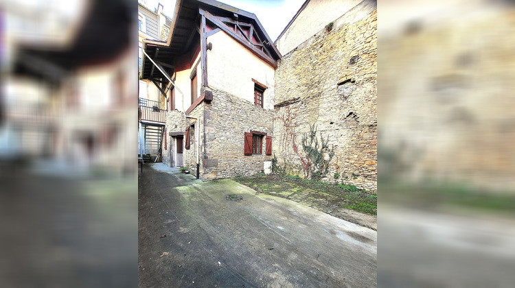 Ma-Cabane - Vente Immeuble Bourgoin-Jallieu, 68 m²