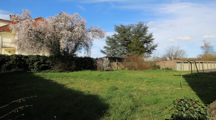Ma-Cabane - Vente Immeuble BOUZONVILLE, 300 m²