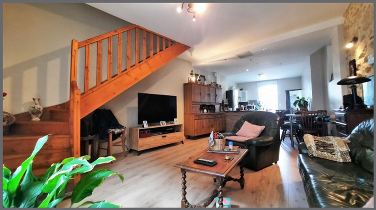 Ma-Cabane - Vente Immeuble BRESSUIRE, 132 m²