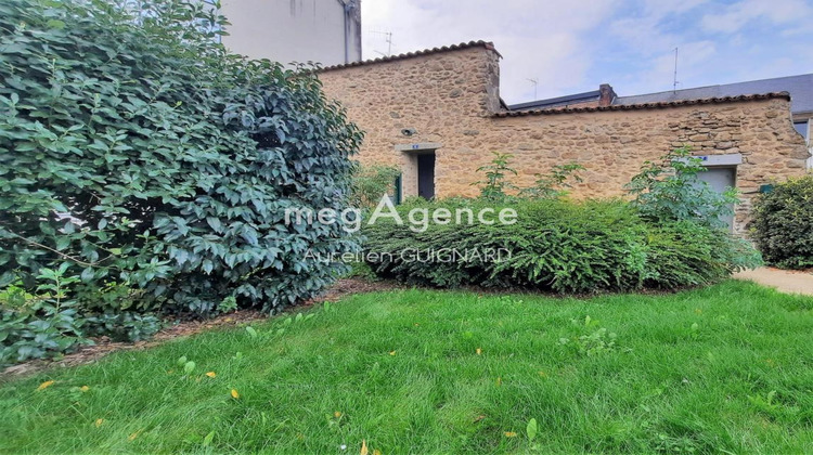 Ma-Cabane - Vente Immeuble BRESSUIRE, 132 m²