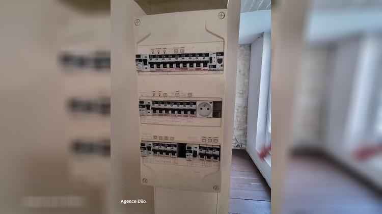 Ma-Cabane - Vente Immeuble BRIENON-SUR-ARMANCON, 110 m²