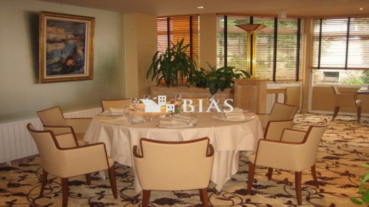 Ma-Cabane - Vente Immeuble Brionne, 1200 m²