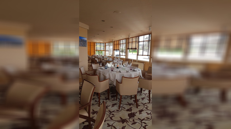 Ma-Cabane - Vente Immeuble Brionne, 1200 m²