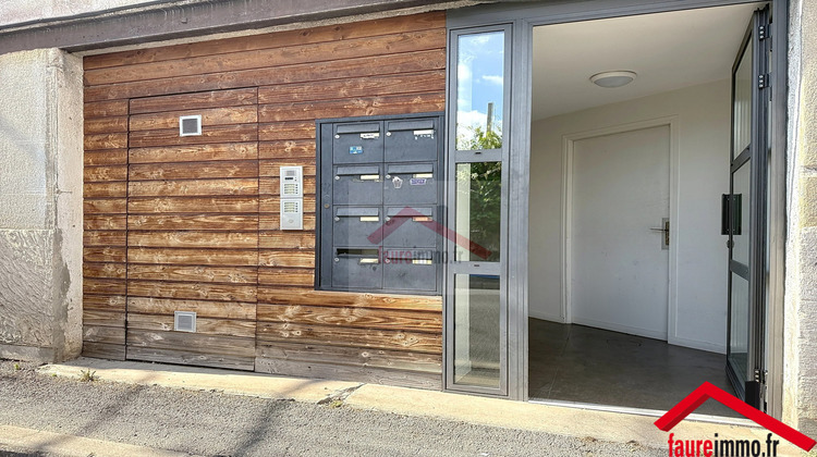 Ma-Cabane - Vente Immeuble Brive-la-Gaillarde, 197 m²