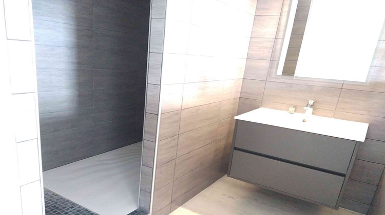 Ma-Cabane - Vente Immeuble BRIVE-LA-GAILLARDE, 180 m²