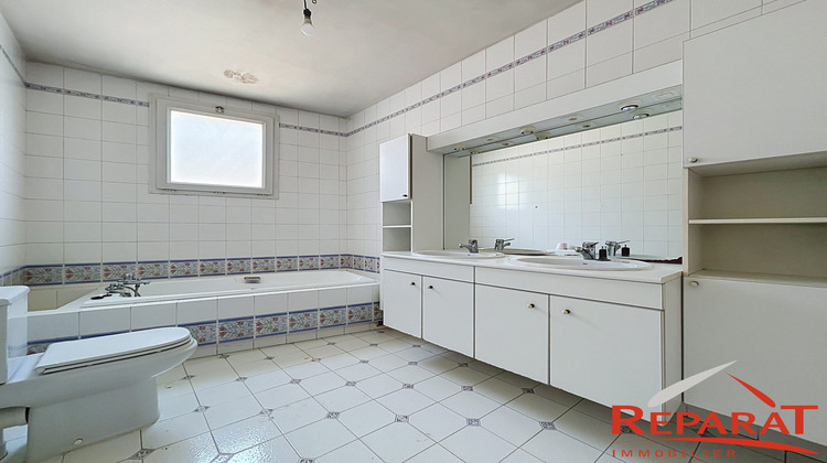 Ma-Cabane - Vente Immeuble Brive-la-Gaillarde, 105 m²