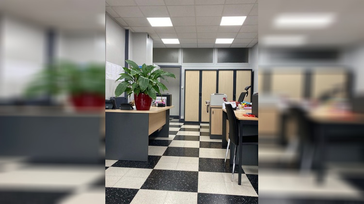 Ma-Cabane - Vente Immeuble Bron, 92 m²