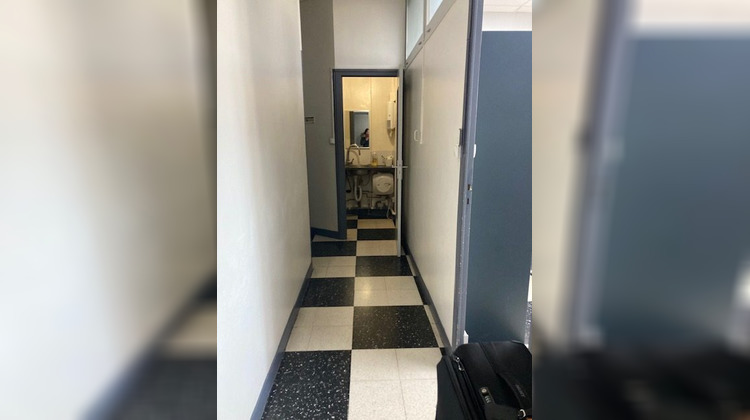 Ma-Cabane - Vente Immeuble Bron, 92 m²