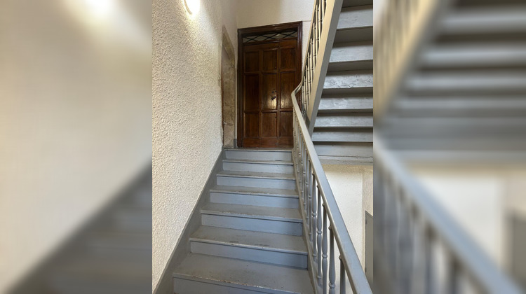 Ma-Cabane - Vente Immeuble CAHORS, 848 m²