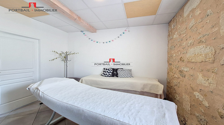 Ma-Cabane - Vente Immeuble Carbon-Blanc, 256 m²