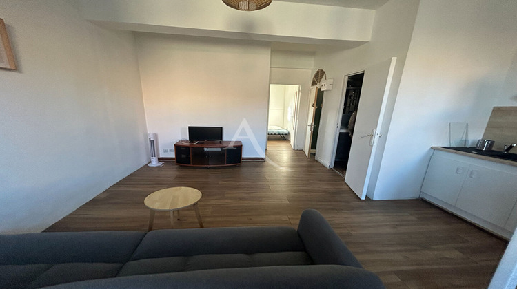 Ma-Cabane - Vente Immeuble CARCASSONNE, 250 m²