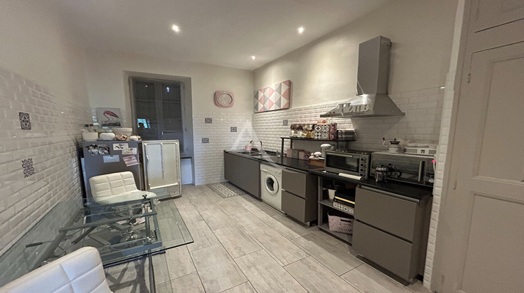 Ma-Cabane - Vente Immeuble CARCASSONNE, 203 m²