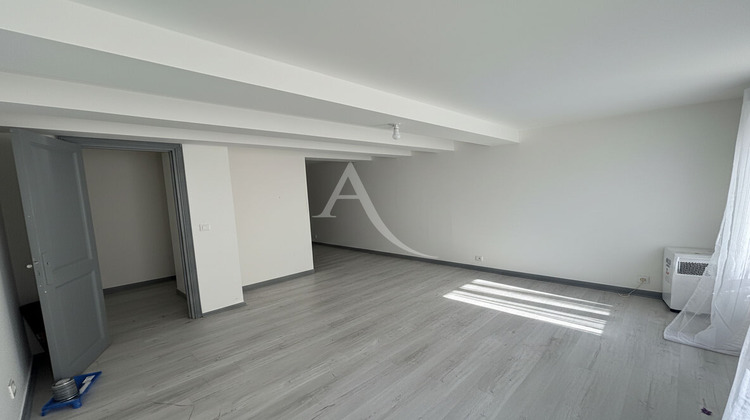 Ma-Cabane - Vente Immeuble CARCASSONNE, 125 m²