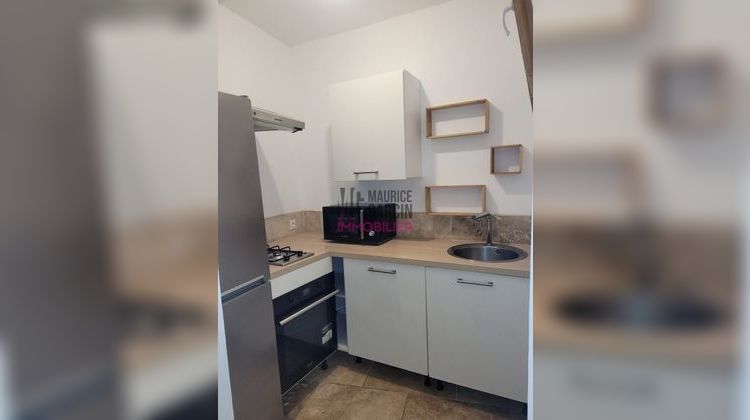 Ma-Cabane - Vente Immeuble Carpentras, 141 m²