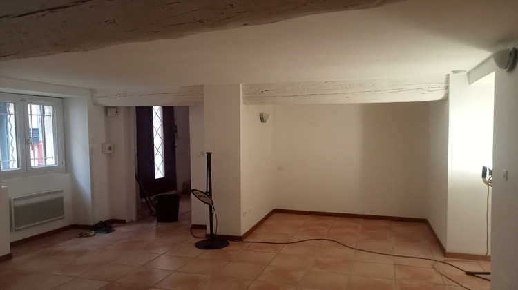 Ma-Cabane - Vente Immeuble Carpentras, 92 m²