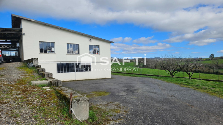 Ma-Cabane - Vente Immeuble Cassaniouze, 317 m²
