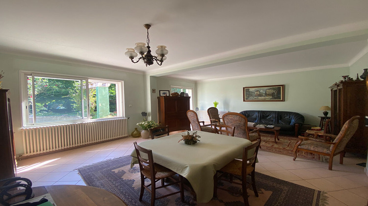 Ma-Cabane - Vente Immeuble CASSENEUIL, 207 m²