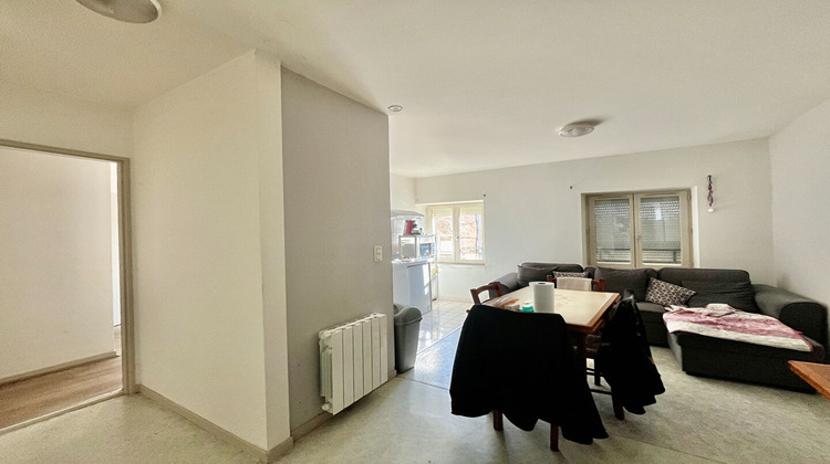 Ma-Cabane - Vente Immeuble CASTELMORON-SUR-LOT, 179 m²