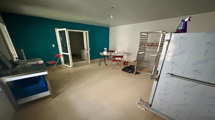 Ma-Cabane - Vente Immeuble Castillon-la-Bataille, 200 m²