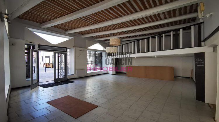 Ma-Cabane - Vente Immeuble Cavaillon, 205 m²