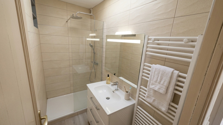 Ma-Cabane - Vente Immeuble CAVAILLON, 70 m²