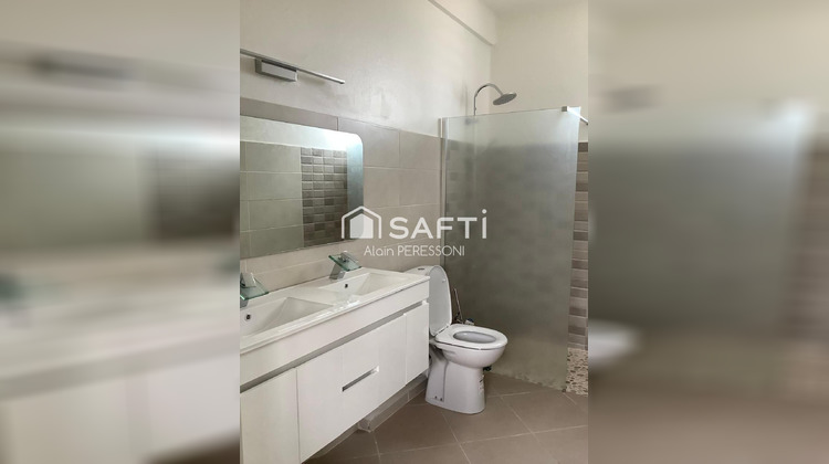 Ma-Cabane - Vente Immeuble Cayenne, 327 m²