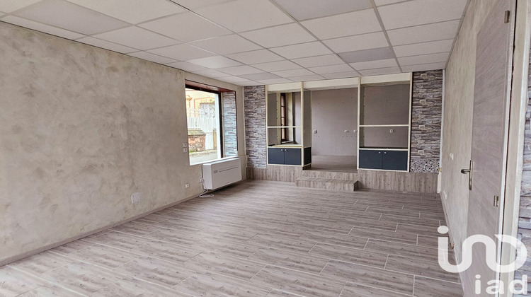 Ma-Cabane - Vente Immeuble Cézy, 40 m²