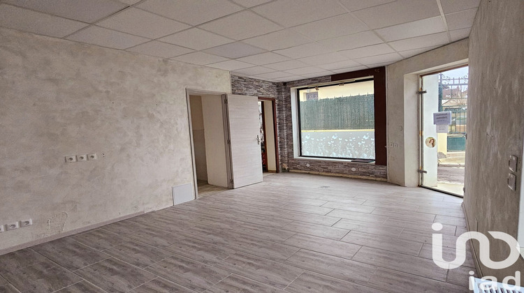 Ma-Cabane - Vente Immeuble Cézy, 40 m²