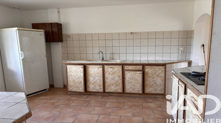 Ma-Cabane - Vente Immeuble Châlons-en-Champagne, 203 m²