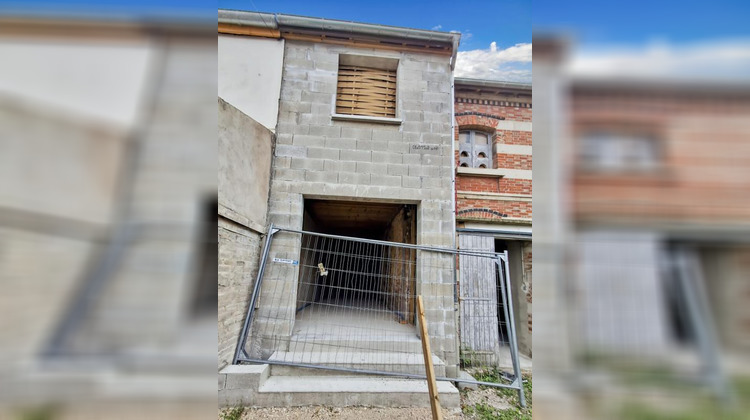 Ma-Cabane - Vente Immeuble CHALONS EN CHAMPAGNE, 130 m²