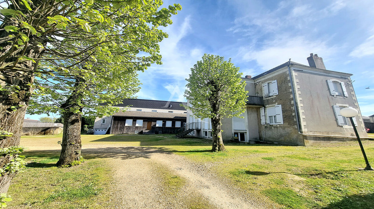 Ma-Cabane - Vente Immeuble CHAMPIGNE, 815 m²