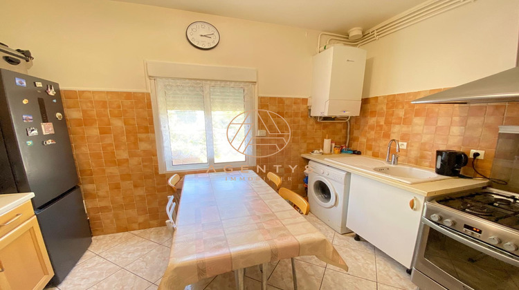 Ma-Cabane - Vente Immeuble Champigny-sur-Marne, 175 m²