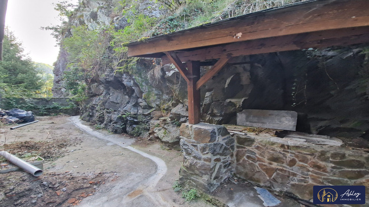 Ma-Cabane - Vente Immeuble Champs-sur-Tarentaine-Marchal, 299 m²