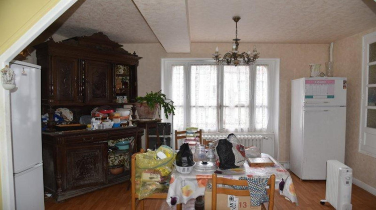 Ma-Cabane - Vente Immeuble Chantelle, 148 m²