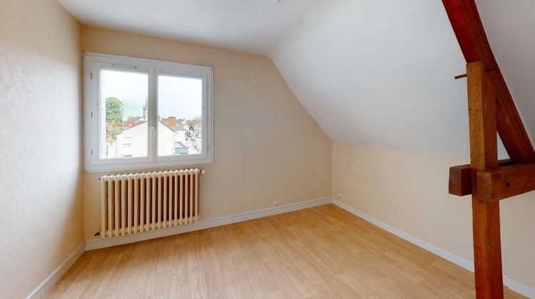 Ma-Cabane - Vente Immeuble CHANTEPIE, 75 m²