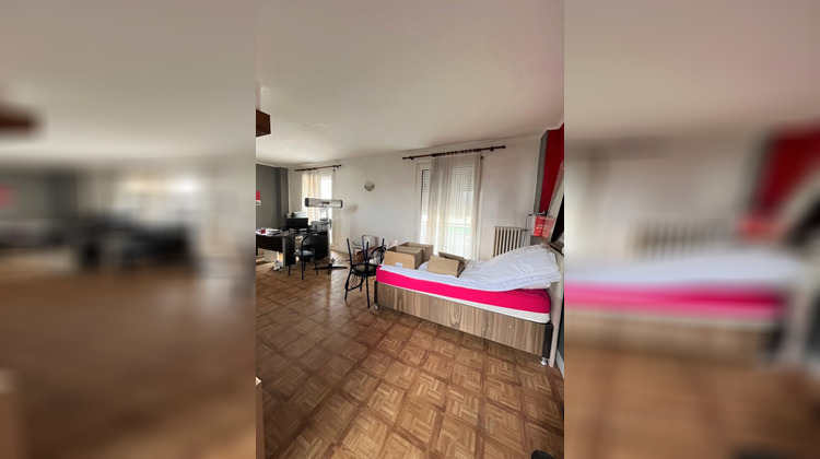 Ma-Cabane - Vente Immeuble CHARMES, 247 m²