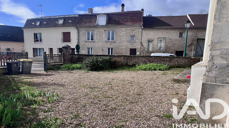Ma-Cabane - Vente Immeuble Chars, 249 m²