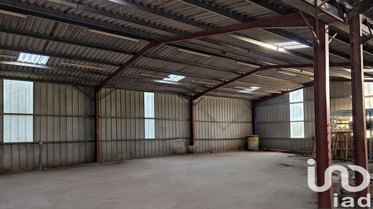 Ma-Cabane - Vente Immeuble Chasseneuil-sur-Bonnieure, 760 m²