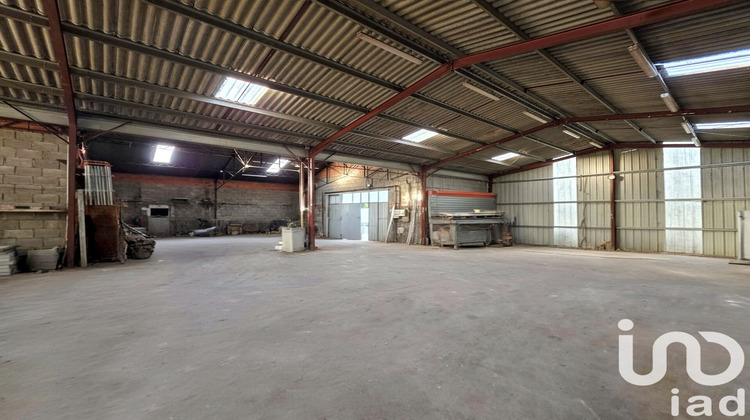 Ma-Cabane - Vente Immeuble Chasseneuil-sur-Bonnieure, 760 m²