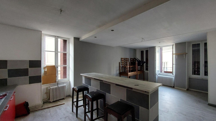 Ma-Cabane - Vente Immeuble Chateau-Chinon (Ville), 136 m²